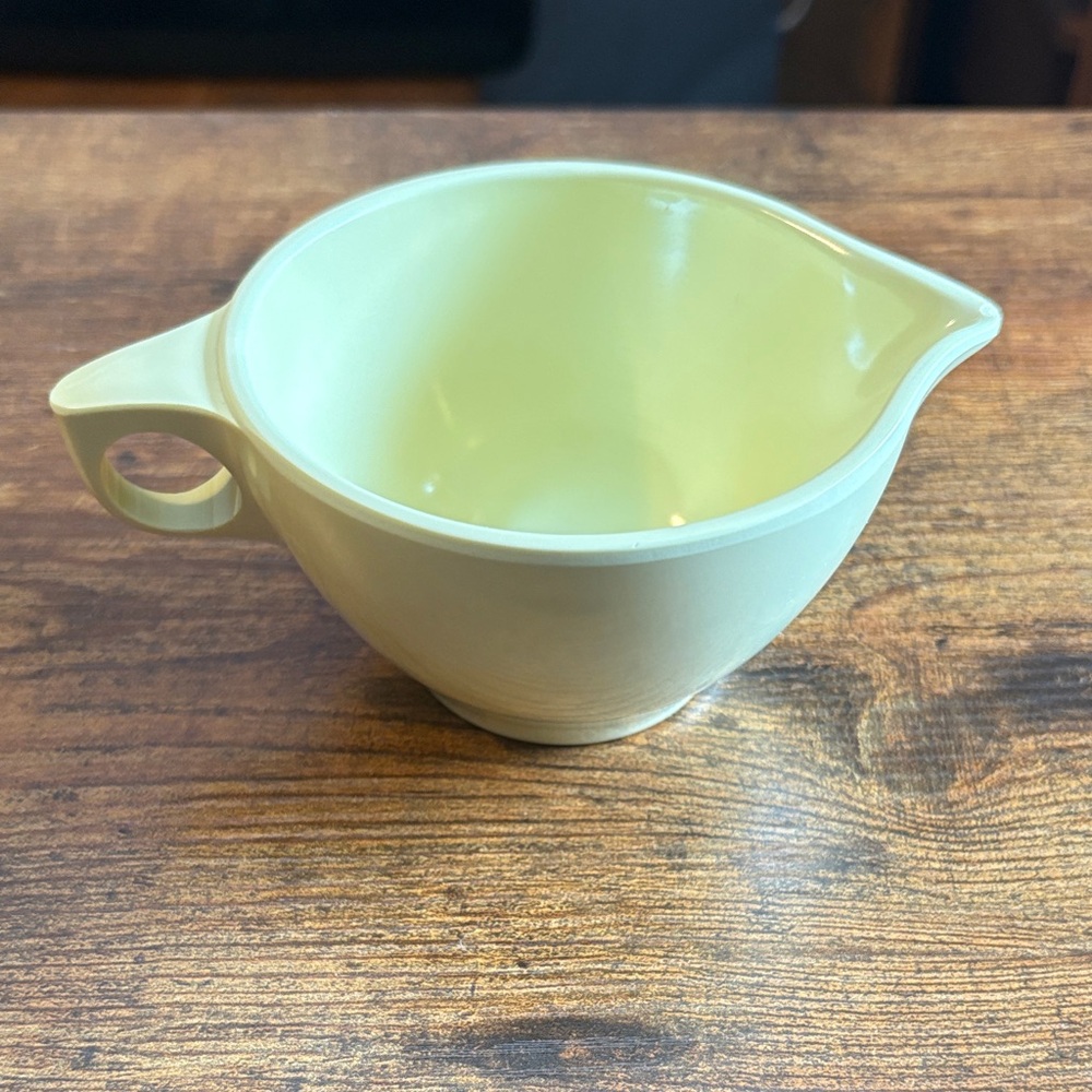 Vintage Boonton Creamer